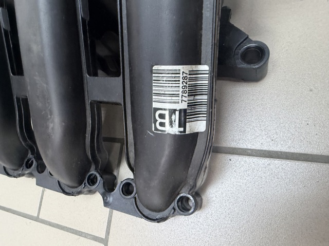 BMW 11617789287 Коллектор впускной в наличии Кривой Рог