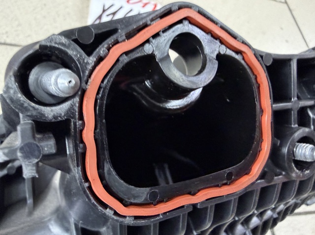 11618487589 BMW Впускной коллектор купить в Кривой Рог
