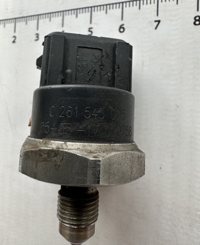 13537500221 BMW Датчик давления топлива купить в Львов