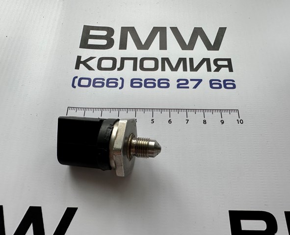 Датчик давления топлива 13537620946 BMW