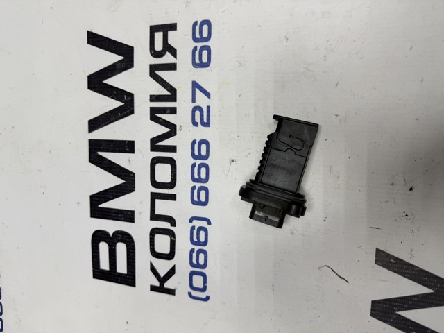 Датчик массового расхода воздуха 13628506408 BMW