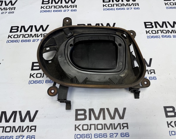 Воздухозаборник воздушного фильтра 13717811027 BMW