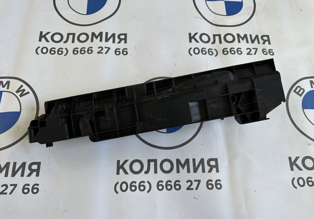 BMW 17107524914 Кронштейн радиатора правый в наличии Черкассы