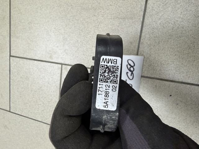17115A18812 BMW купить в Тернополь