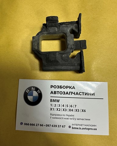 17118617884 Левый верхний кронштейн радиатора купить Украина