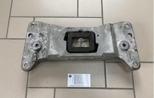 Кронштейн КПП 22316781222 BMW