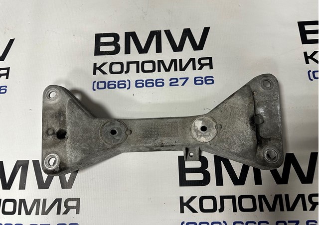 Крепление коробки передач 22326796605 BMW