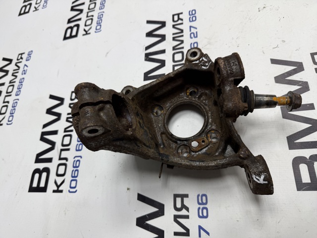 BMW 31216855954 Цапфа передняя правая в наличии Винница