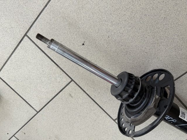 31316879309 BMW Амортизатор передний левый купить в Кривой Рог