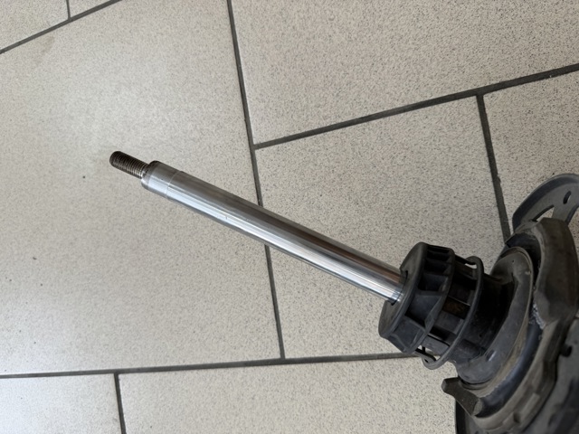 31316879310 BMW Амортизатор передний правый купить в Винница