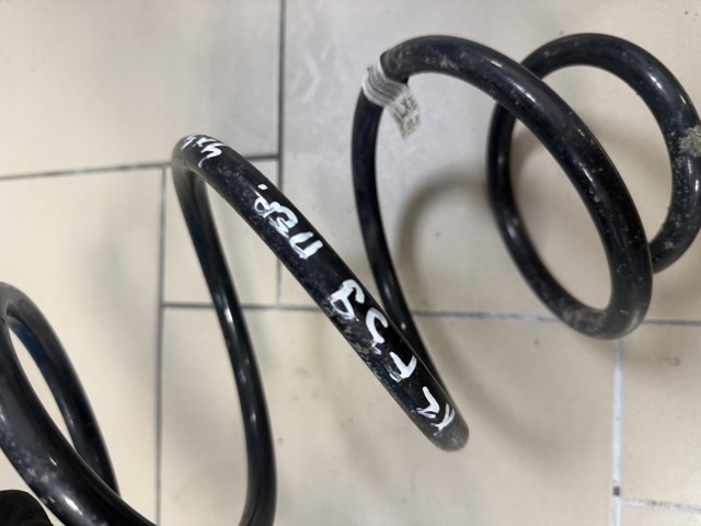 31336873386 BMW Пружина передняя купить в Чернигов