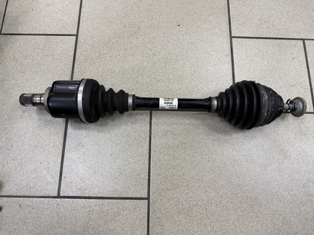Вал привода, передний левый 31608643375 BMW