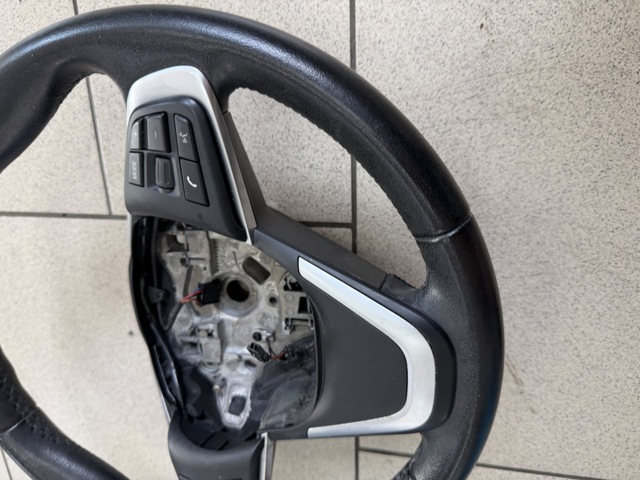32306860357 BMW Руль купить в Киев