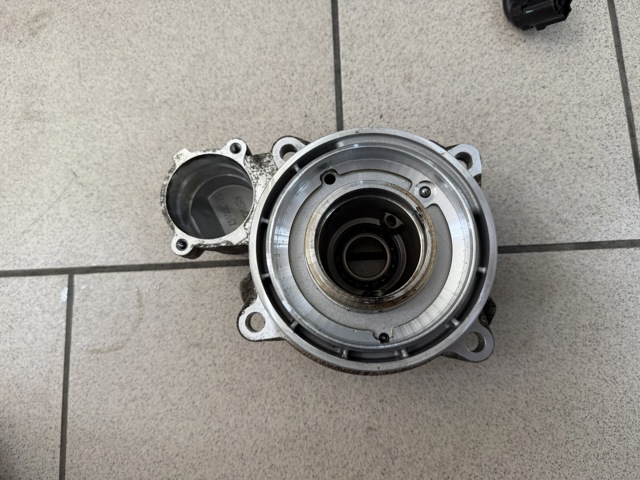 33108871237 BMW купить в Черкассы