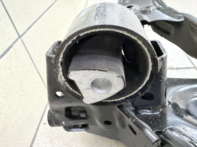 33306894201 BMW Балка задней подвески (подрамник) купить в Житомир