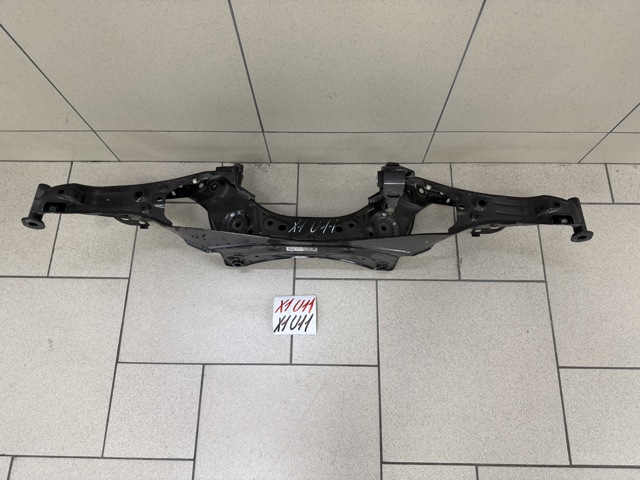Балка задняя 33306894201 BMW