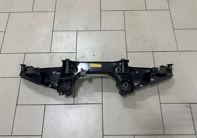 Балка задняя 33316862558 BMW