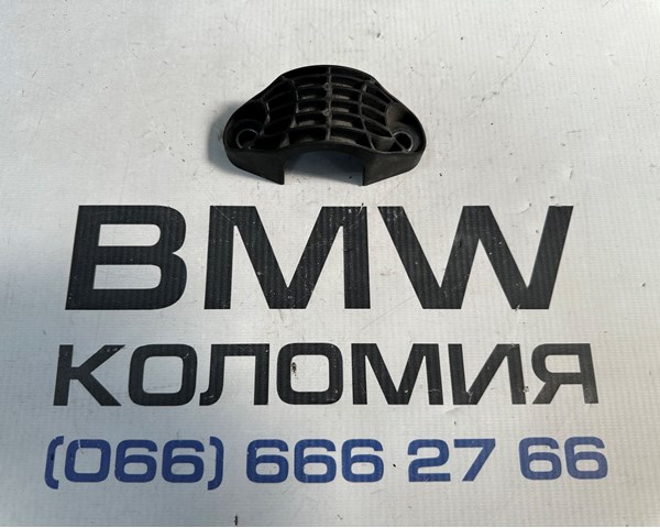 Хомут крепления втулки стабилизатора, заднего 33506862203 BMW