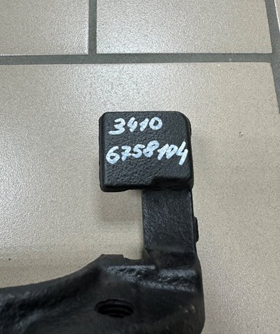 34106758104 BMW Скоба суппорта купить в Каменское