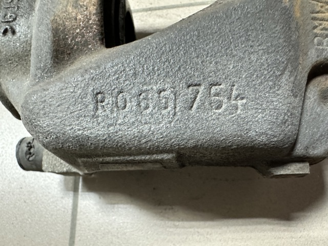 34116778146 BMW Суппорт тормозной передний правый купить в Запорожье