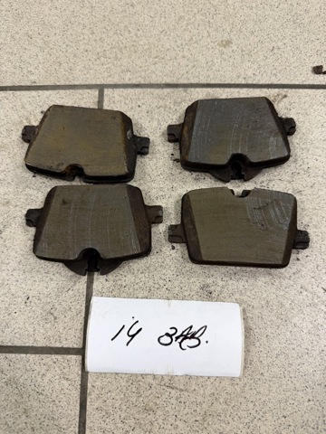 Колодки дисковые  34206888831 BMW