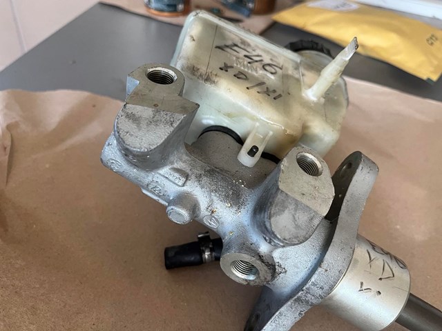 34316751442 BMW Главный тормозной цилиндр купить в Кривой Рог
