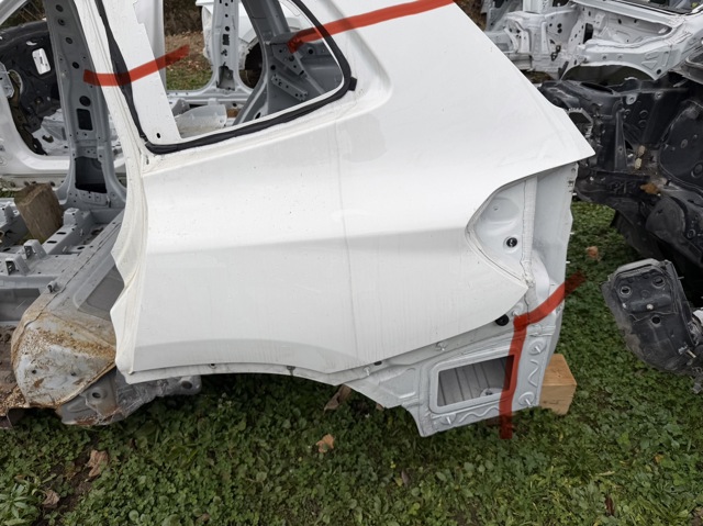 Крыло заднее 41007494011 BMW