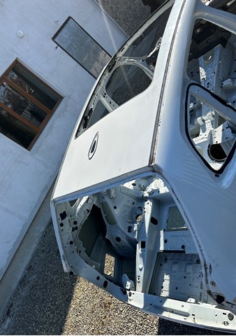 Крыша кабины в сборе 41007494022 BMW