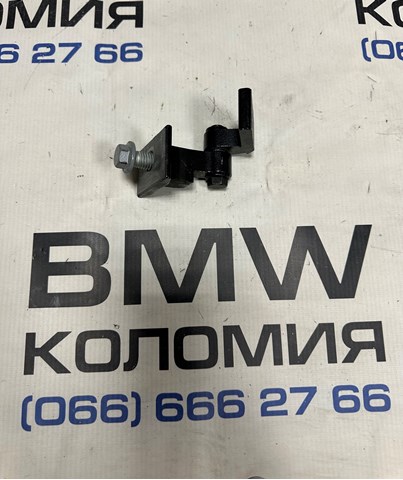 Петля задней двери, правой 41007495992 BMW