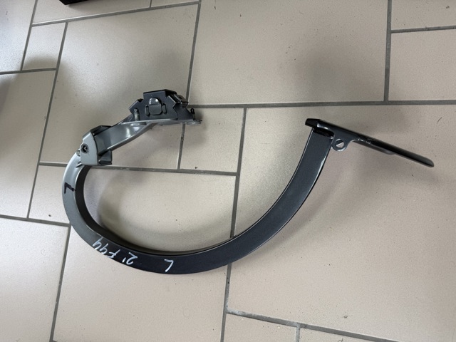 Завеса крышки багажника 41009465133 BMW