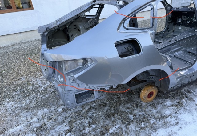 Боковая часть задняя правая 41009626148 BMW