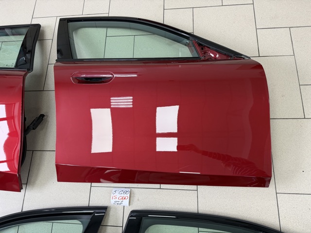 Пассажирская передняя дверь 41515A32EA4 BMW