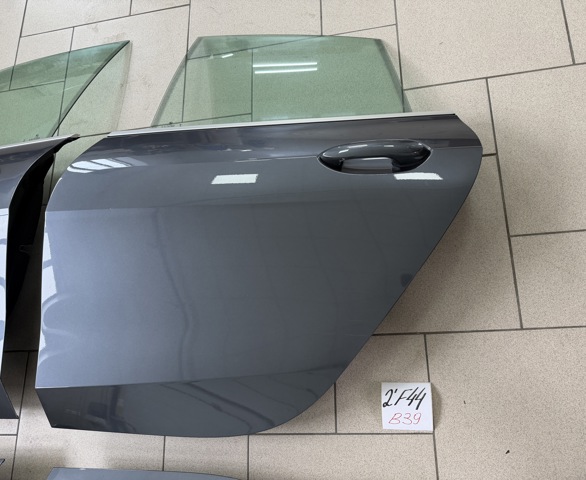 Дверь задняя, левая 41525A70A37 BMW