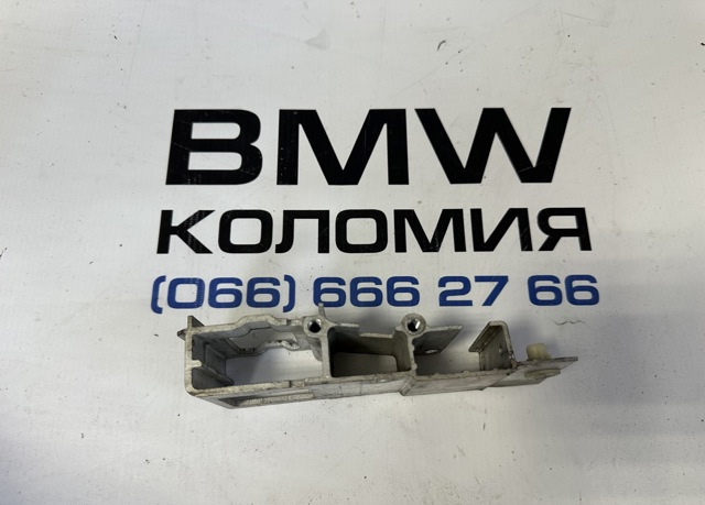 51117301605 BMW Кронштейн радиатора нижний купить в Винница