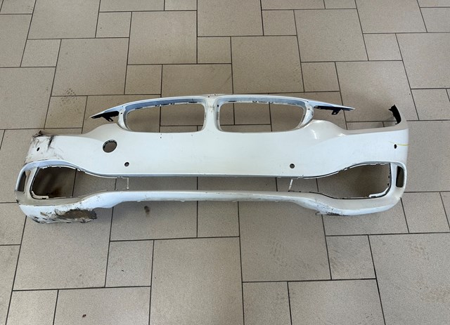 Буфер (бампер) передний 51117363276 BMW