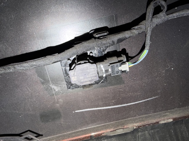 51125A1DB10 BMW купить в Житомир