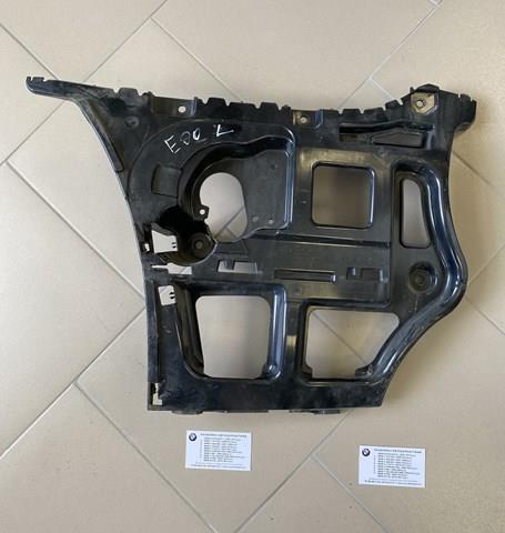 Направляющая заднего бампера, левая 51127202667 BMW