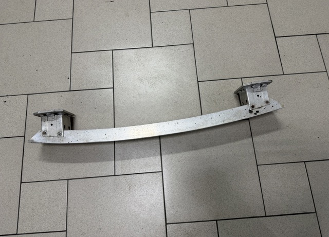 51127210071 BMW Усилитель бампера заднего купить в Ровно