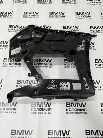 Правое крепление заднего бампера 51127427968 BMW