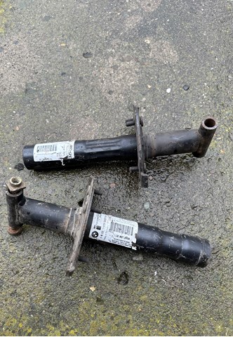Кронштейн усилителя заднего бампера 51128195325 BMW