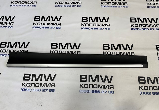 Молдинг передней левой двери, нижний 51137220609 BMW
