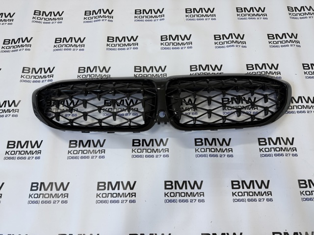 Решетка радиатора 51137457041 BMW