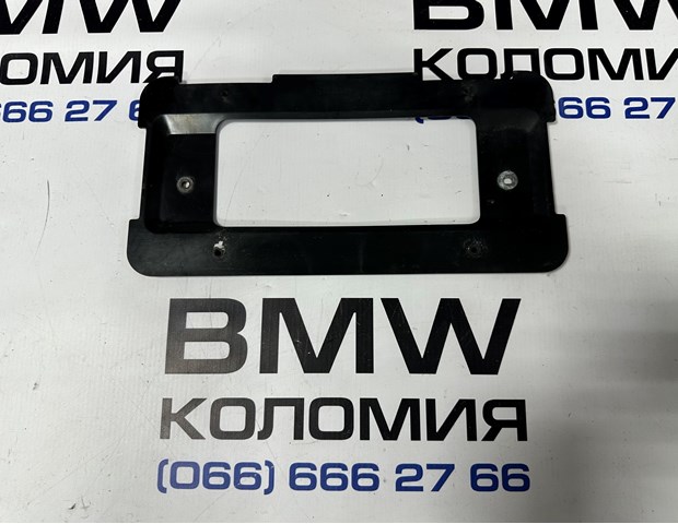 Кронштейн заднего номерного знака 51139448724 BMW