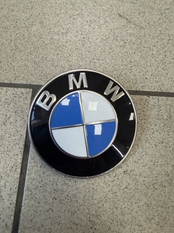 Фирменный значок 51147499154 BMW