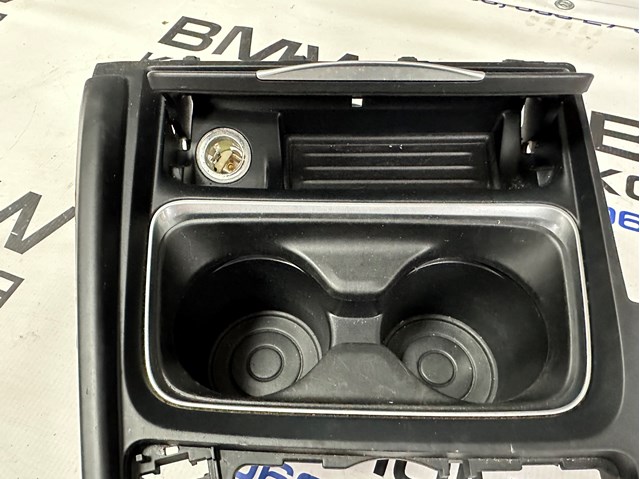 51169218925 BMW Накладка декоративная центральной консоли купить в Львов