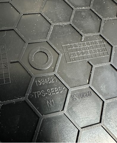 51169370860 BMW купить в Николаев