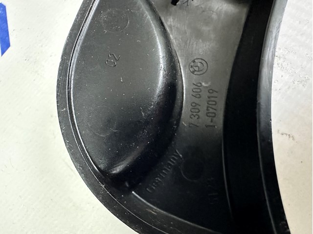 51237309606 BMW Ручка открывания капота купить в Киев