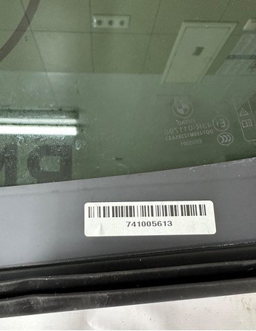 51357410056 BMW Стекло-форточка двери задней правой купить в Одесса