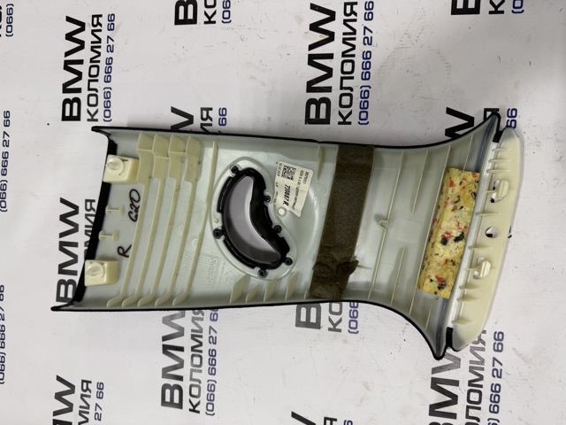 BMW 51438079322 Обшивка стойки кузова внутренняя средняя правая в наличии Чернигов