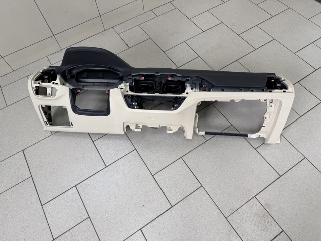 BMW 51457937293 Панель салона передняя "торпедо" в наличии Каменское